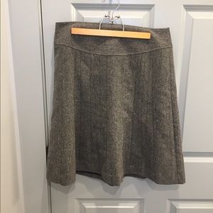 Banana Republic Tweed Skirt, Size 12.